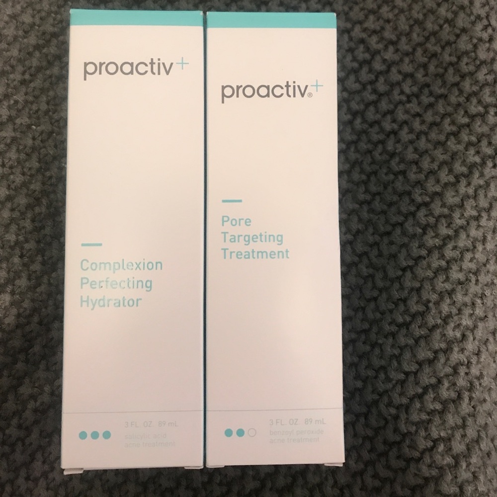 complexion hydrator and pore targeting treatment